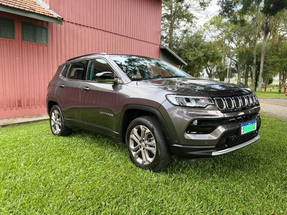JEEP COMPASS 1.3 T270 TURBO FLEX LONGITUDE AT6 JEEP COMPASS 1.3 T270 TURBO FLEX LONGITUDE AT6